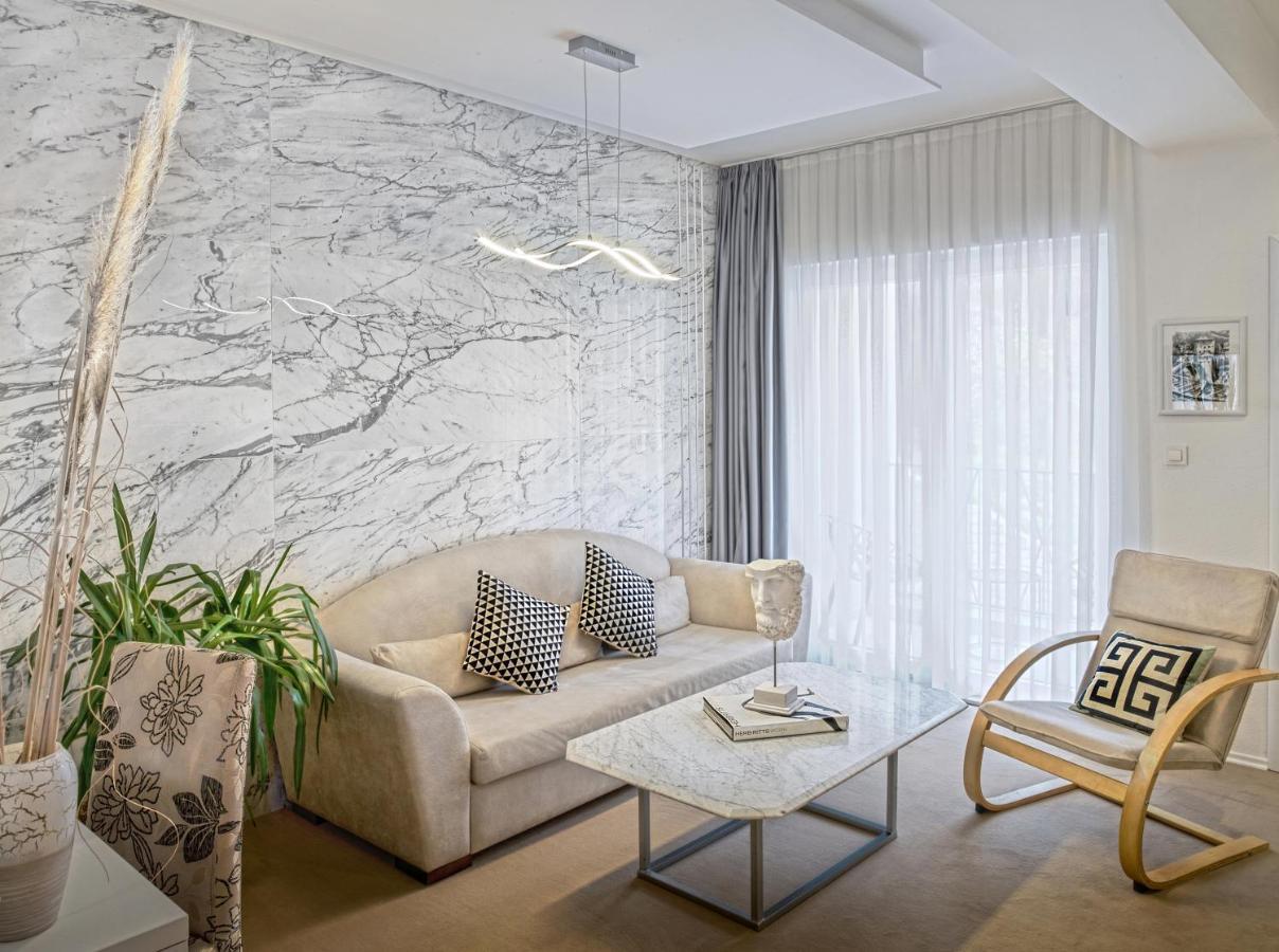 Shangri La Mansion Mostar Bagian luar foto